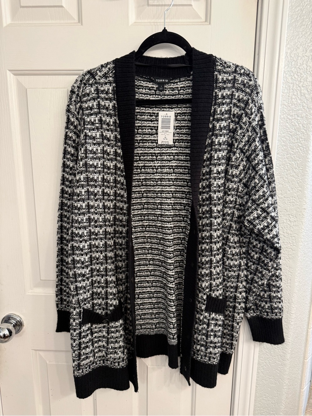 Torrid Black and White Textured Open-Front Cardigan